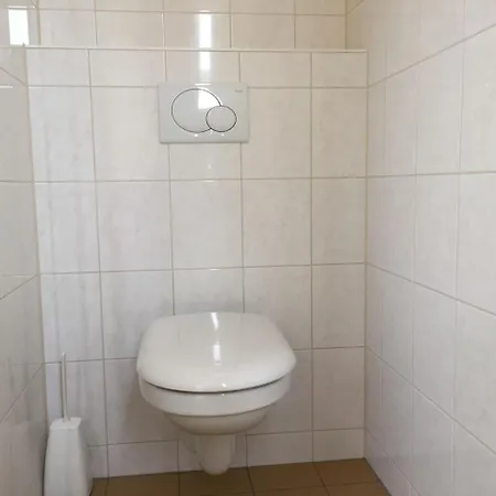 Beautiful In With 2 Bedrooms And Wifi Holiday home *
